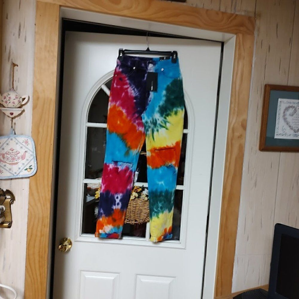 New Fashion Nova Rainbow Tie Dye Distressed Mom Jeans Size Women's 0